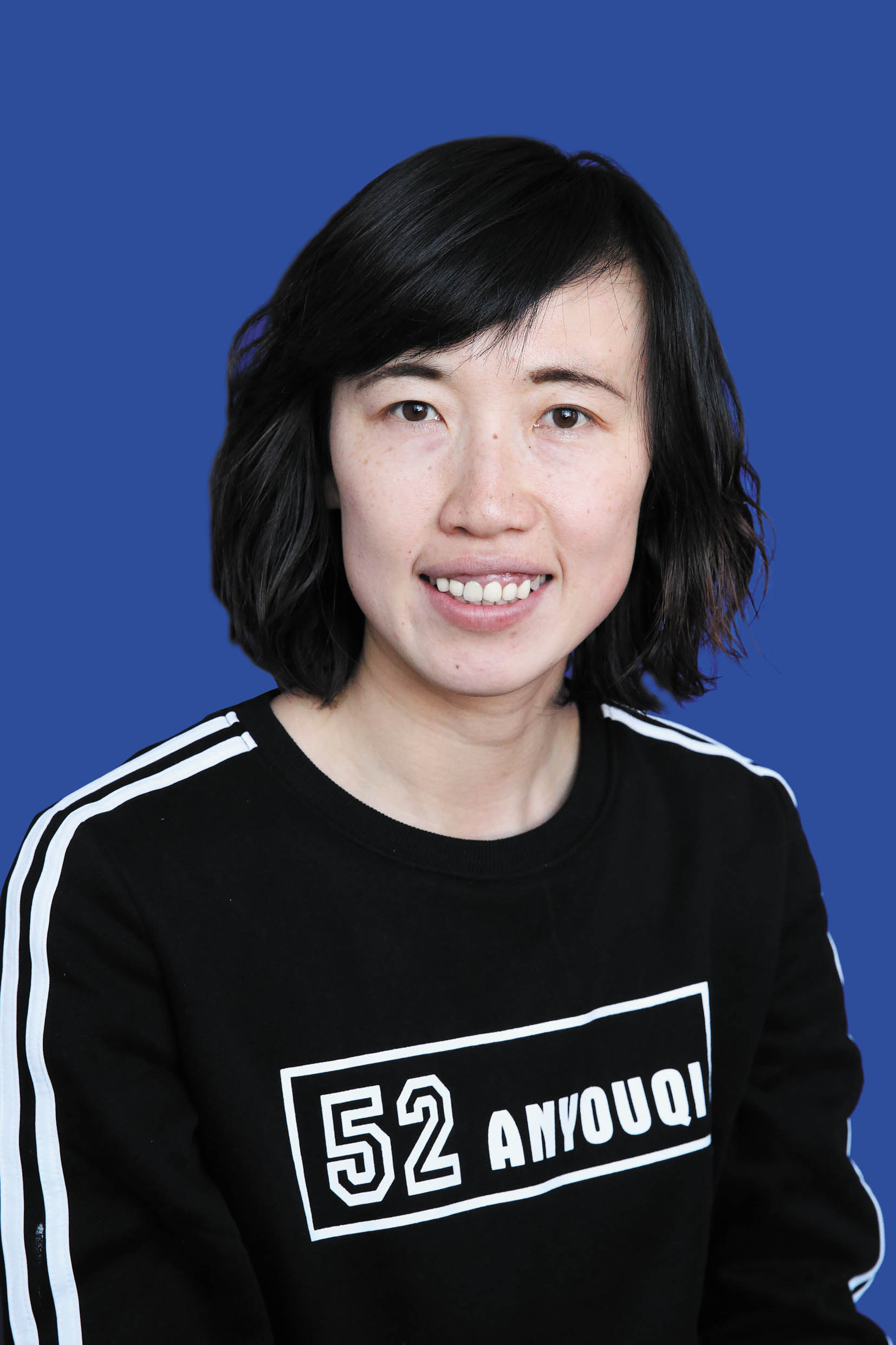 赵娜 老师的资料